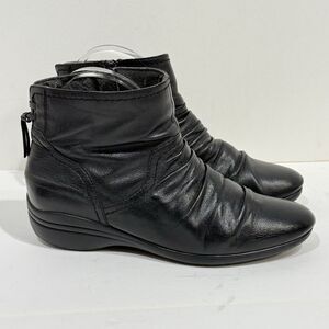 FootGlove Womens Black Leather Low Heel Winter Shoes Ankle Boots Size 5.5